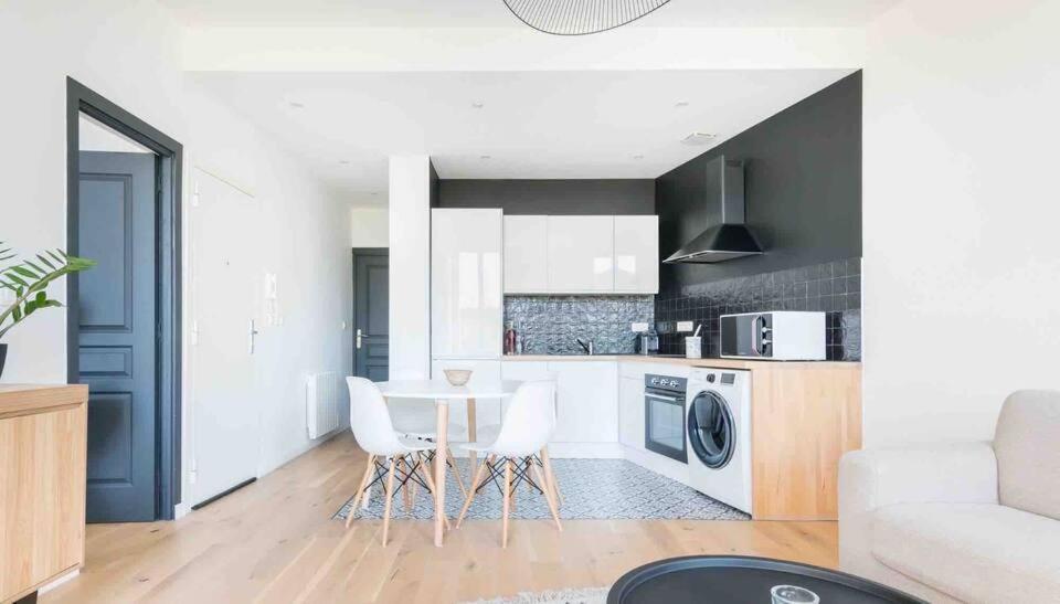 Appartement Neuf • Cosy Et Lumineux • 4 Personnes Marsiglia Esterno foto